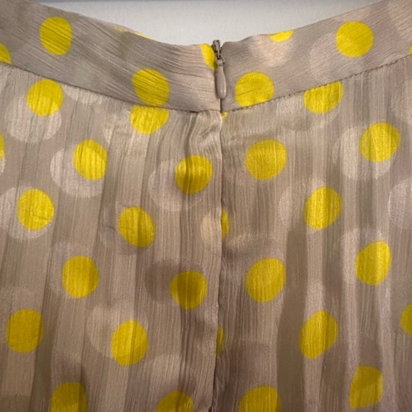 Zara pleated yellow polka dot handkerchief hem midi skirt Sz L - Picture 6 of 8